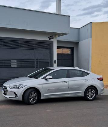 HYUNDAI ELANTRA 2.0 16V FLEX SPECIAL EDITION 4P AUTOMÁTICO